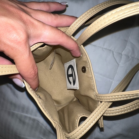 TELFAR Small Cream Shopping Bag RARE COLOR - Picture 6 of 7